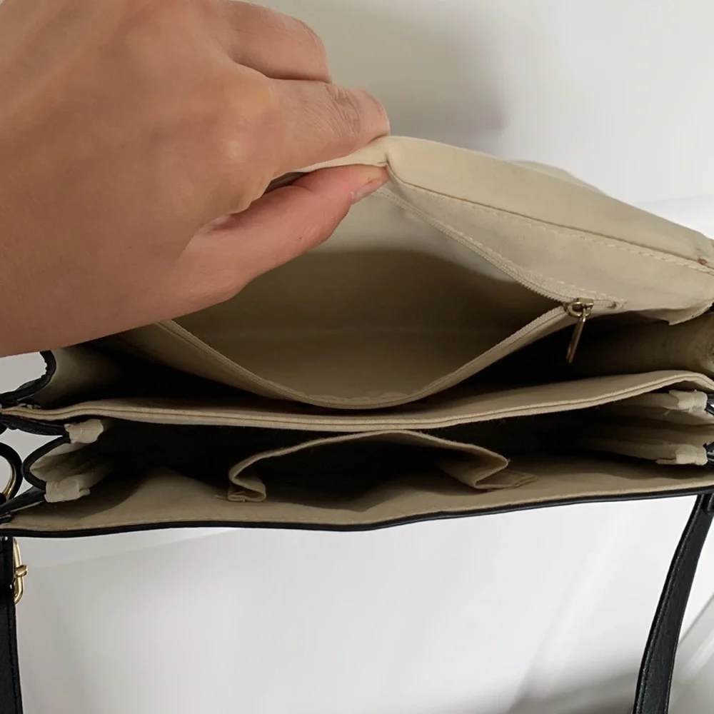 Patterned Purse - Picture 8 of 10